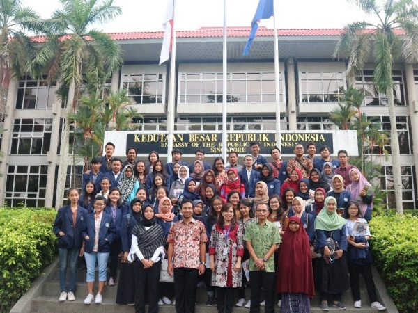 STUDY VISIT : Kunjungan Prodi HI Universitas Budi Luhur ke Kedutaan Besar RI untuk Singapura